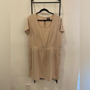 32 Degrees Cool Dress NWT